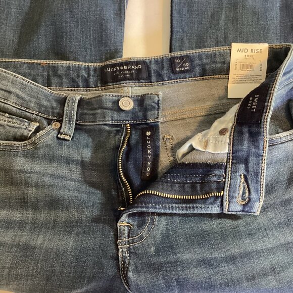 Lucky Brand Distressed Jeans Size 10/30 Regular NWT - Picture 10 of 12